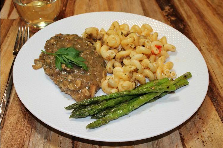Low sodium chicken Marsala in wine sauce with Italian cavatappi pasta and asparagus.