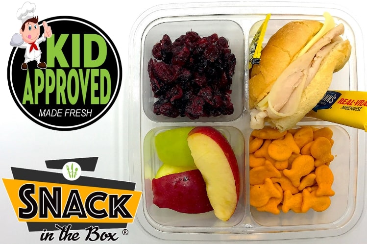 Mini Turkey Sandwich with Goldfish, a fresh kids meal from Meal Village.