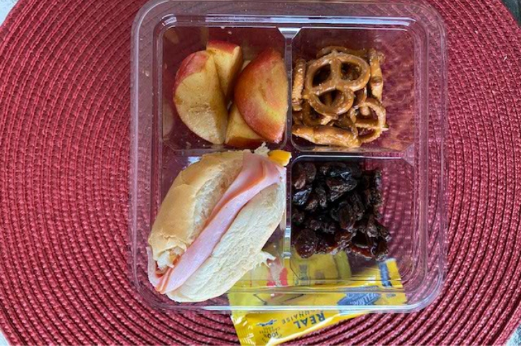 Mini Ham Sandwich with Pretzels, a fresh kids meal from Meal Village.