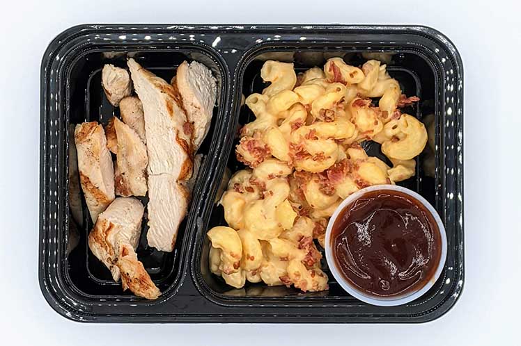 BBQ Chicken with Bacon Mac and Cheese, a fresh kids meal from Meal Village.